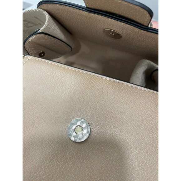 TRUE RELIGION $98 MSRP Crossbody Shoulder Bag Handbag Purse Tan Gold Hardware - Picture 7 of 10